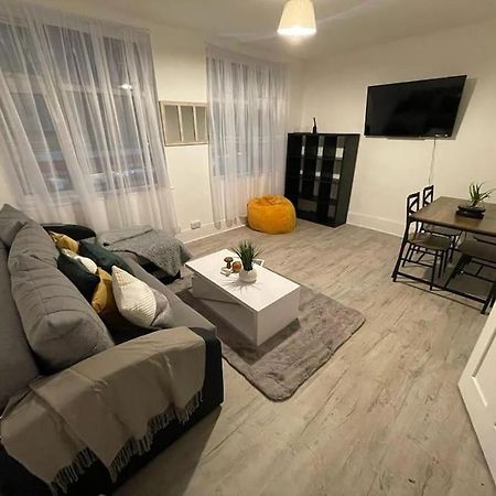 Comfortable 2 Bedroom On Tower Bridge London Ngoại thất bức ảnh